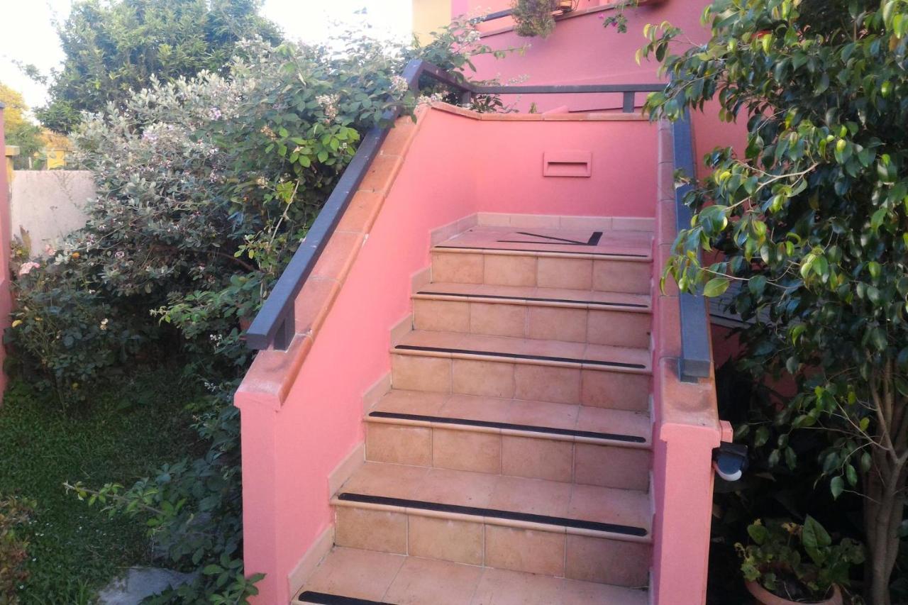 Corona Bed & Breakfast Sardara Exterior foto