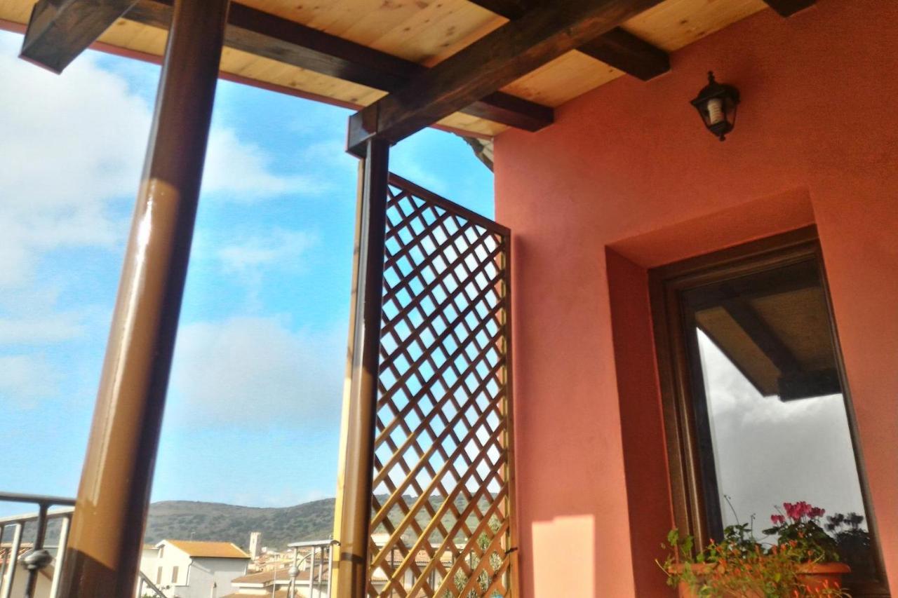 Corona Bed & Breakfast Sardara Exterior foto