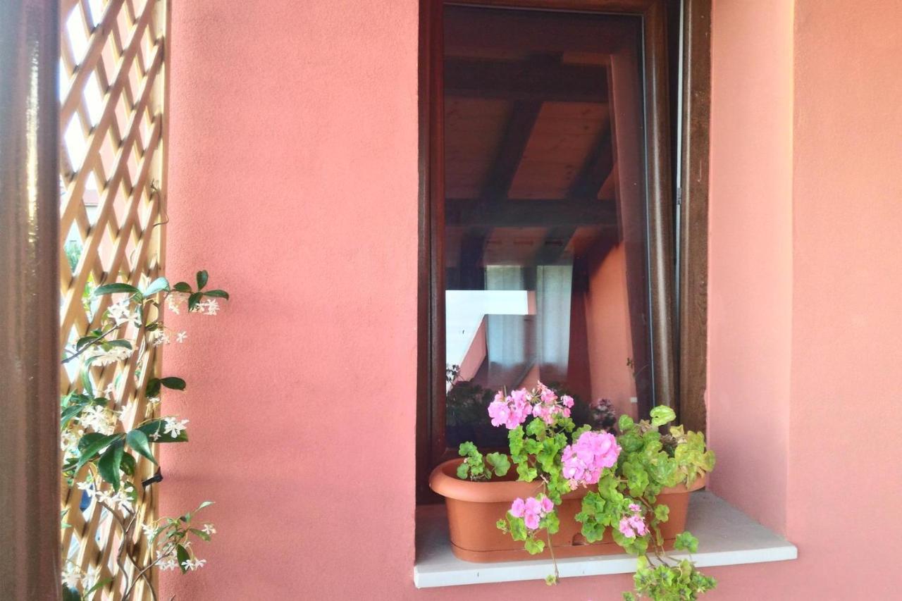 Corona Bed & Breakfast Sardara Exterior foto